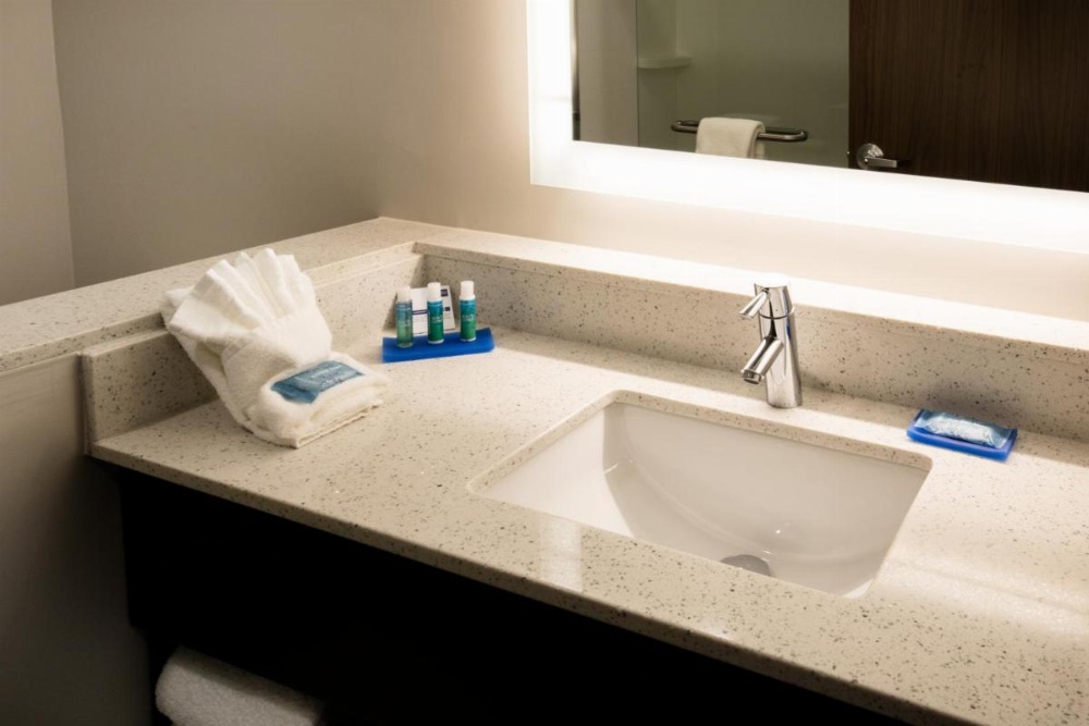 Holiday Inn Express - North Augusta Image 11